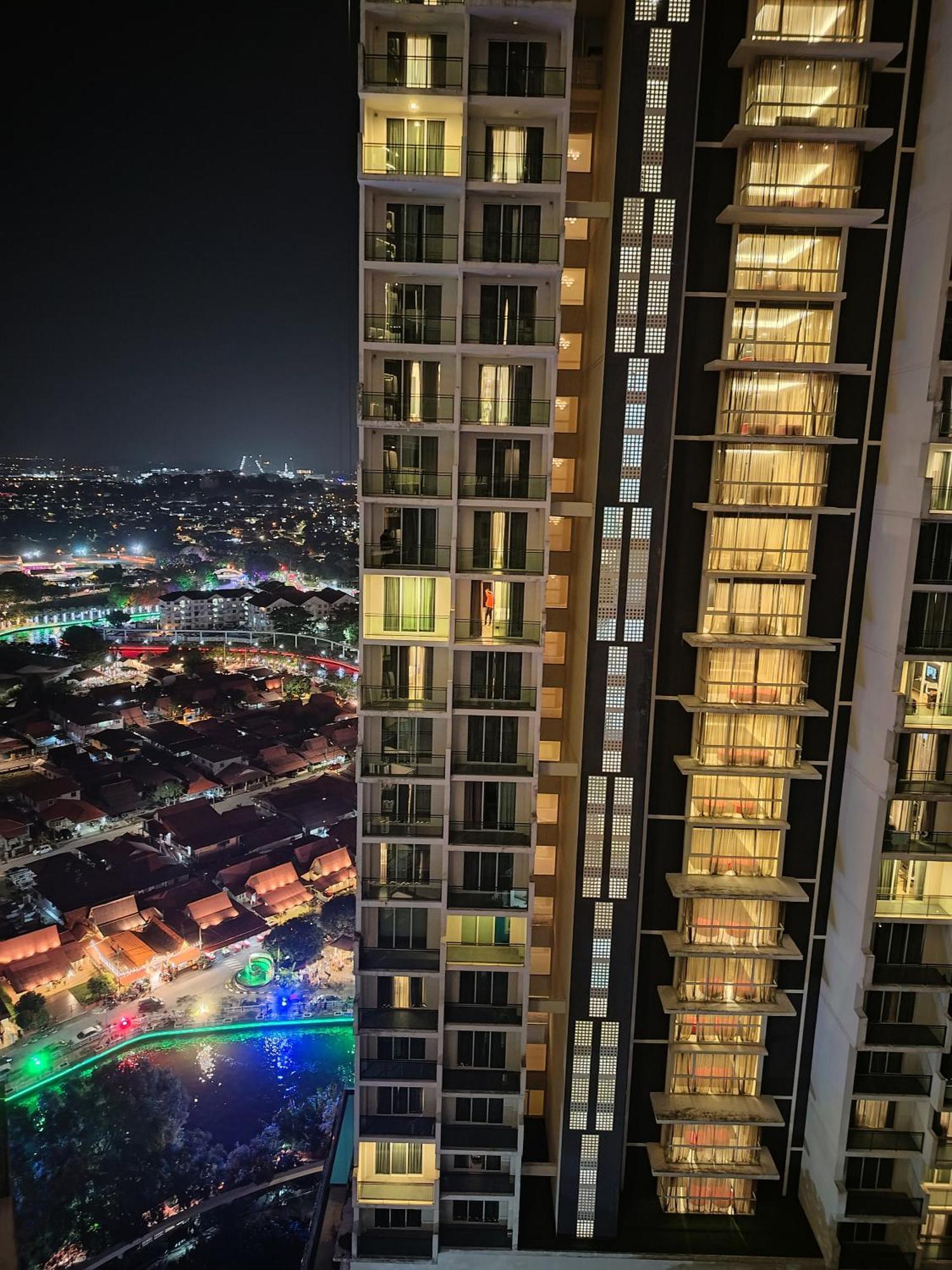 The Shore Residence Melaka 外观 照片